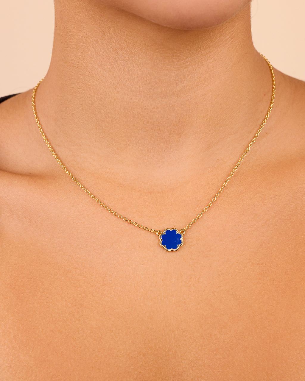 Rose Petal Pendant Gold Necklace